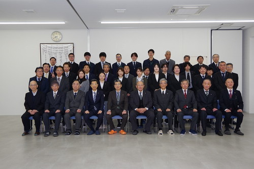 新年あけましておめでとうございます