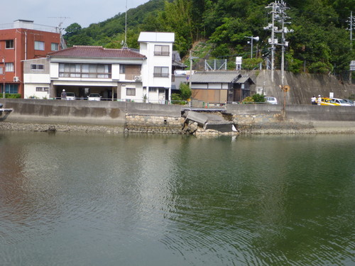 伊里川護岸　軟弱地盤対策工設計